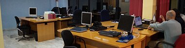Redecoración de la oficina de Adama gracias a Chupa Chups